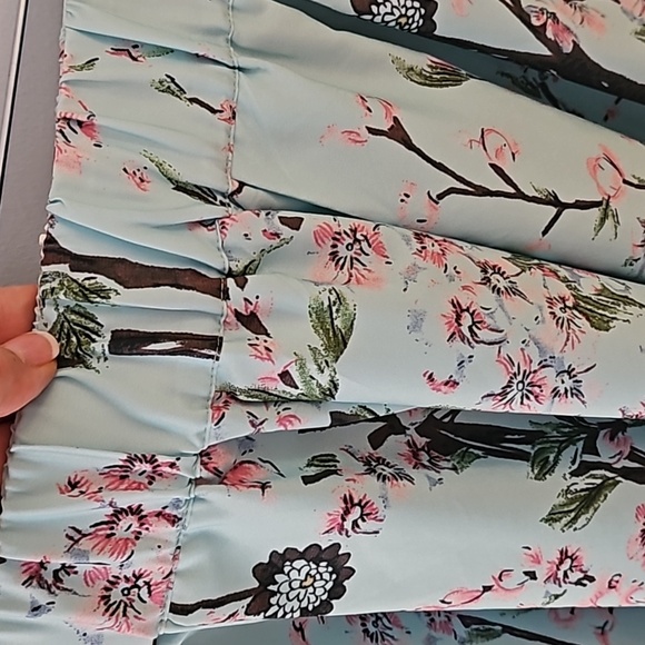 **Clearance** Vintage skirt - Picture 2 of 8